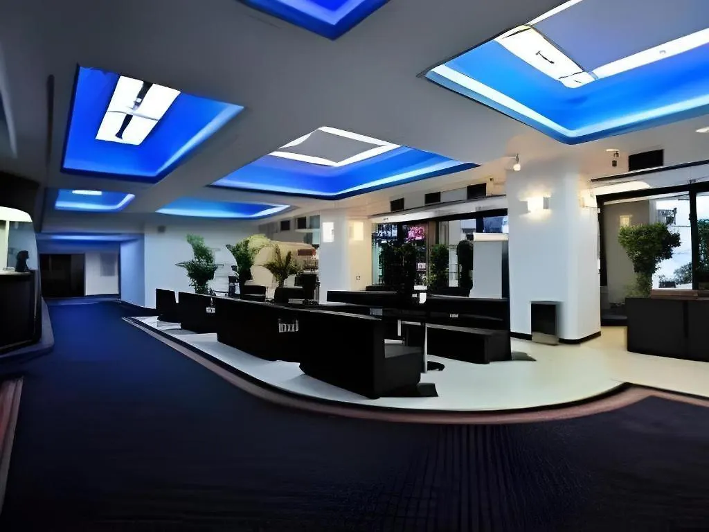 Tokyo Business Hotel
